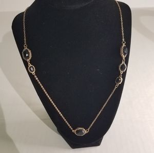 Long gold tone necklace j190